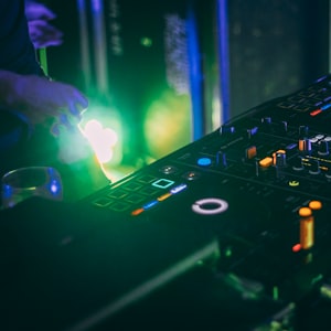DJ-2k Calvin Harris & Alesso - Under Control (DJ 2k Indamix)